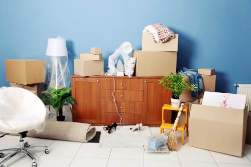 Removal truck hire service for Eltham home and business moves