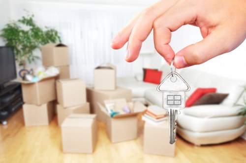 Local moving team working near homes and flats in Eltham