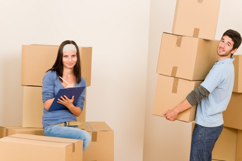 Checklist and moving day preparation for Eltham removals
