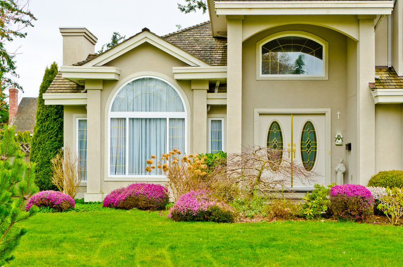 Professional movers handling residential relocation in Eltham